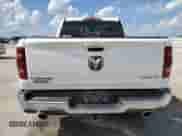 2020 Ram 1500 Laramie z VIN 1C6SRFJM6LN249842, wystawiony jako Copart lot #66712705 z przebiegiem 180 577 mil mil oraz Szkoda całkowita • Salvage title. Historia ofert i sprzedaży dostępna na DreamBid. Obrazek 6.