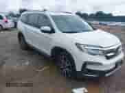 2019 Honda Pilot Touring 7-Passenger z VIN 5FNYF6H63KB078886, wystawiony jako IAAI lot #42504172 z przebiegiem 87 662 mil mil oraz . Historia ofert i sprzedaży dostępna na DreamBid. Obrazek 1.