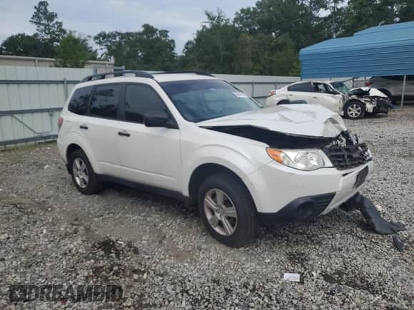 2011 Subaru Forester X z VIN JF2SHABC6BG780161, wystawiony jako Copart lot #65874135 z przebiegiem 208 717 mil mil oraz Szkoda całkowita • Salvage title. Historia ofert i sprzedaży dostępna na DreamBid. Obrazek 4.