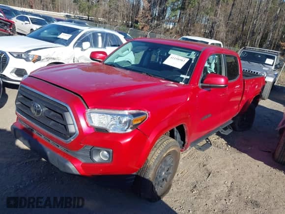 2020 Toyota Tacoma SR5 с VIN 3TMBZ5DN8LM025747, выставлен на аукционе IAAI как лот 41158983 с пробегом 75 145 миль миль и . История ставок и продаж доступна на DreamBid. Изображение 2.