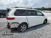 2017 Toyota Sienna LE Auto Access Seat z VIN 5TDKZ3DC3HS766494, wystawiony jako Copart lot #71303145 z przebiegiem 99 720 mil mil oraz Szkoda całkowita • Salvage title. Historia ofert i sprzedaży dostępna na DreamBid. Obrazek 3.