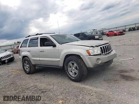 2007 Jeep Grand Cherokee Limited с VIN 1J8HR58M97C660455, выставлен на аукционе Copart как лот 58917105 с пробегом 180 516 миль миль и Списание • Salvage title. История ставок и продаж доступна на DreamBid. Изображение 12.