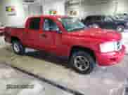 2008 Dodge Dakota SLT с VIN 1D7HW48N48S536142, выставлен на аукционе Copart как лот 86348544 с пробегом 238 800 миль миль и Списание • Salvage title. История ставок и продаж доступна на DreamBid. Изображение 4.