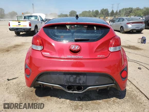2013 Hyundai Veloster Turbo с VIN KMHTC6AE4DU106074, выставлен на аукционе Copart как лот 67664655 с пробегом 40 812 миль миль и Списание • Salvage title. История ставок и продаж доступна на DreamBid. Изображение 6.