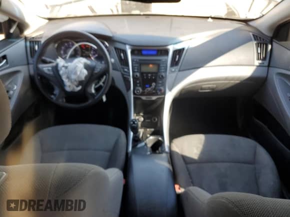 2013 Hyundai Sonata GLS with VIN 5NPEB4AC4DH716294, listed as a Copart auction lot 82487315 with 111,405 mi miles and Salvage title. Bid and sale history available at DreamBid. Image 8.