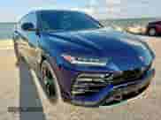 2019 Lamborghini Urus with VIN ZPBUA1ZL7KLA02968, listed as a Copart auction lot 60992945 with 9,750 mi miles and Salvage title. Bid and sale history available at DreamBid. Image 1.