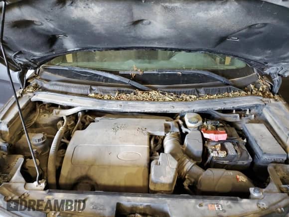 2011 Ford Explorer Limited z VIN 1FMHK7F81BGA91529, wystawiony jako Copart lot #84212595 z przebiegiem 219 028 mil mil oraz Szkoda całkowita • Salvage title. Historia ofert i sprzedaży dostępna na DreamBid. Obrazek 12.