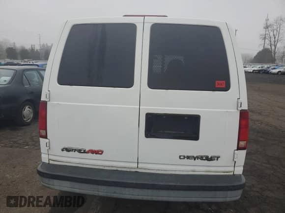 2003 Chevrolet Astro Cargo с VIN 1GCDL19X53B144974, выставлен на аукционе Copart как лот 87930935 с пробегом Не указан миль и Чистый • Clean title. История ставок и продаж доступна на DreamBid. Изображение 6.