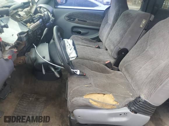 1998 Dodge 1500 с VIN 3B7HF13YXWG221280, выставлен на аукционе Copart как лот 62309615 с пробегом 276 980 миль миль и Чистый • Clean title. История ставок и продаж доступна на DreamBid. Изображение 7.