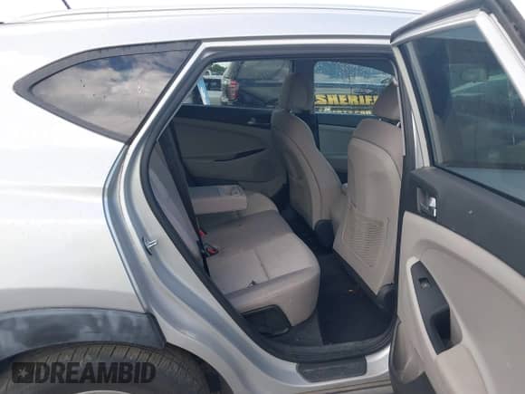 2016 Hyundai Tucson SE с VIN KM8J33A48GU134199, выставлен на аукционе IAAI как лот 43263717 с пробегом 78 564 миль миль и . История ставок и продаж доступна на DreamBid. Изображение 8.