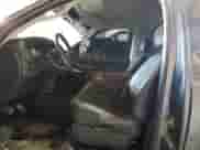 2004 Dodge 1500 ST z VIN 1D7HU16N44J199804, wystawiony jako Copart lot #46985995 z przebiegiem 100 048 mil mil oraz Szkoda całkowita • Salvage title. Historia ofert i sprzedaży dostępna na DreamBid. Obrazek 7.