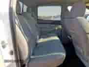 2013 Toyota Tacoma PreRunner z VIN 5TFJU4GN5DX040573, wystawiony jako Copart lot #72081405 z przebiegiem 80 555 mil mil oraz Szkoda całkowita • Salvage title. Historia ofert i sprzedaży dostępna na DreamBid. Obrazek 10.