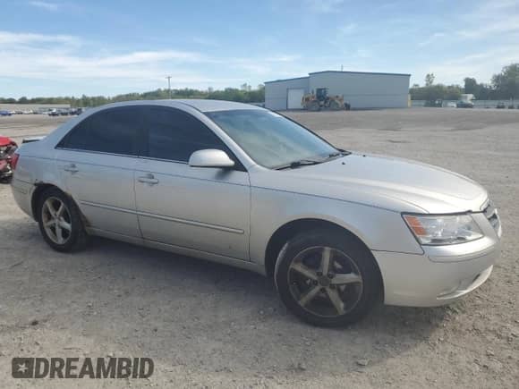 2009 Hyundai Sonata Limited with VIN 5NPEU46C79H509067, listed as a Copart auction lot 84931055 with Not provided miles and Salvage title. Bid and sale history available at DreamBid. Image 4.