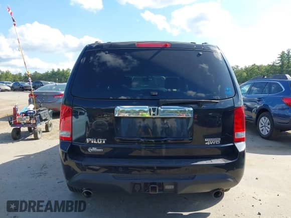 2015 Honda Pilot Touring z VIN 5FNYF4H91FB008470, wystawiony jako IAAI lot #43139852 z przebiegiem Nie podano mil oraz . Historia ofert i sprzedaży dostępna na DreamBid. Obrazek 17.