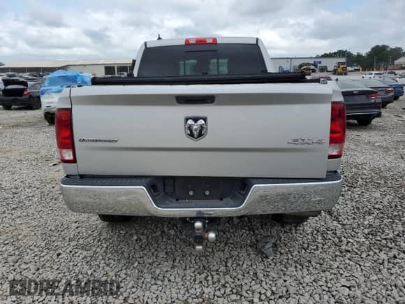 2015 Ram 1500 Outdoorsman с VIN 1C6RR7LT1FS548234, выставлен на аукционе Copart как лот 67813565 с пробегом 70 080 миль миль и Списание • Salvage title. История ставок и продаж доступна на DreamBid. Изображение 6.