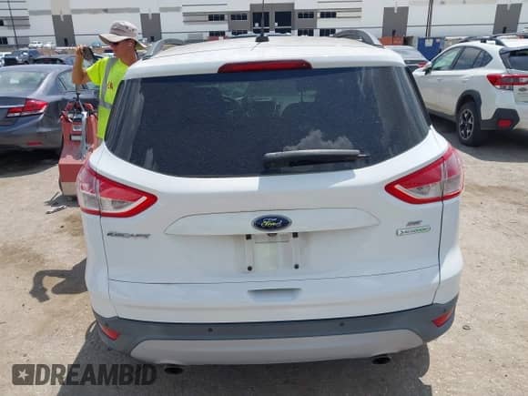 2014 Ford Escape SE с VIN 1FMCU0GX4EUD17571, выставлен на аукционе IAAI как лот 42996750 с пробегом 60 127 миль миль и . История ставок и продаж доступна на DreamBid. Изображение 16.