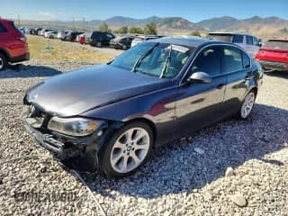 2006 BMW 3 Series 330i с VIN WBAVB335X6KR77746, выставлен на аукционе Copart как лот 80144935 с пробегом 123 424 миль миль и Списание • Salvage title. История ставок и продаж доступна на DreamBid. Изображение 1.
