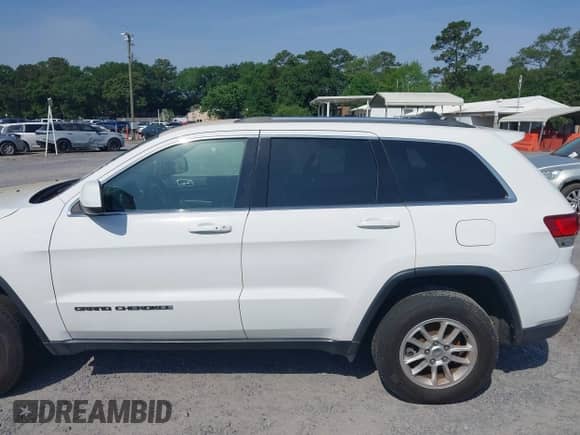 2020 Jeep Grand Cherokee Laredo E с VIN 1C4RJFAG1LC389026, выставлен на аукционе IAAI как лот 42261396 с пробегом 100 409 миль миль и . История ставок и продаж доступна на DreamBid. Изображение 14.