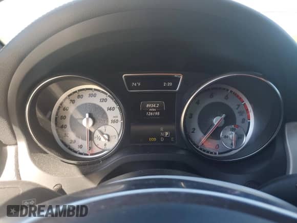 2014 Mercedes-Benz CLA 250 with VIN WDDSJ4GBXEN088463, listed as a Copart auction lot 87198255 with 126,195 mi miles and Salvage title. Bid and sale history available at DreamBid. Image 9.