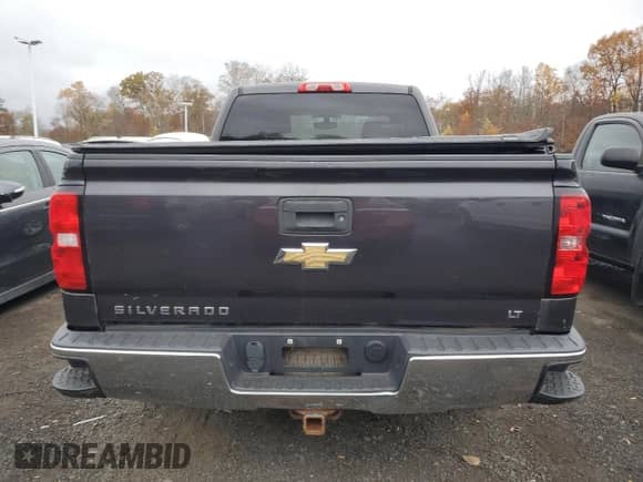 2015 Chevrolet Silverado 1500 LT with VIN 1GCVKREC3FZ157002, listed as a Copart auction lot 89494745 with 135,004 mi miles and Clean title. Bid and sale history available at DreamBid. Image 6.