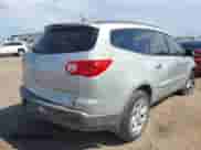 2011 Chevrolet Traverse LS z VIN 1GNKREED4BJ169627, wystawiony jako IAAI lot #43066864 z przebiegiem 197 828 mil mil oraz . Historia ofert i sprzedaży dostępna na DreamBid. Obrazek 4.