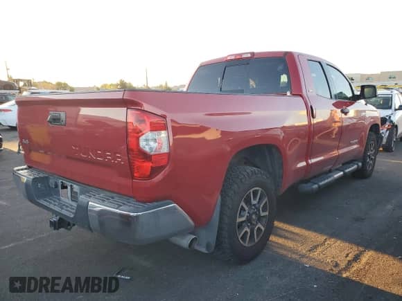 2016 Toyota Tundra SR5 с VIN 5TFUW5F14GX571537, выставлен на аукционе Copart как лот 82139135 с пробегом 103 385 миль миль и Списание • Salvage title. История ставок и продаж доступна на DreamBid. Изображение 3.