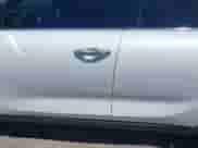 2017 Kia Sorento LX с VIN 5XYPG4A39HG266830, выставлен на аукционе IAAI как лот 42095601 с пробегом 112 291 миль миль и . История ставок и продаж доступна на DreamBid. Изображение 6.