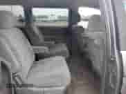 2002 Honda Odyssey EX с VIN 5FNRL186X2B025473, выставлен на аукционе Copart как лот 84551975 с пробегом 180 720 миль миль и Списание • Salvage title. История ставок и продаж доступна на DreamBid. Изображение 11.