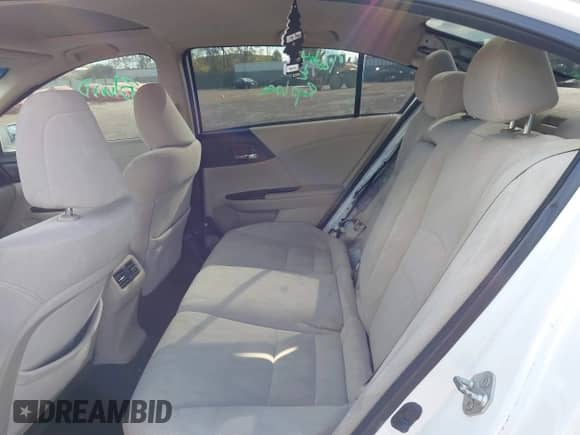 2013 Honda Accord EX z VIN 1HGCR2F77DA044985, wystawiony jako IAAI lot #43511774 z przebiegiem 64 188 mil mil oraz . Historia ofert i sprzedaży dostępna na DreamBid. Obrazek 8.