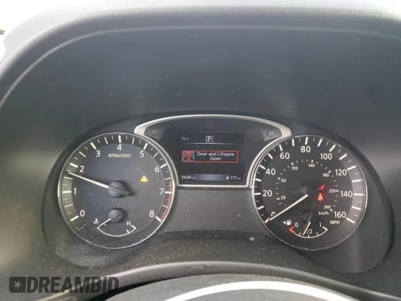 2017 Nissan Pathfinder SL with VIN 5N1DR2MN6HC637490, listed as a Copart auction lot 70321955 with 93,545 mi miles and Salvage title. Bid and sale history available at DreamBid. Image 9.