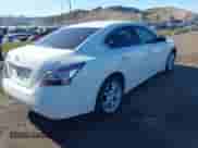 2013 Nissan Maxima SV z VIN 1N4AA5AP4DC818514, wystawiony jako IAAI lot #41647195 z przebiegiem 143 476 mil mil oraz . Historia ofert i sprzedaży dostępna na DreamBid. Obrazek 4.