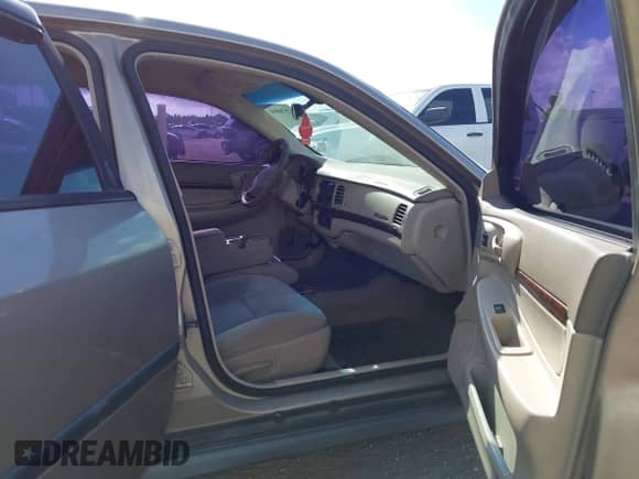 2003 Chevrolet Impala with VIN 2G1WF52E339402824, listed as a IAAI auction lot 42976844 with 183,496 mi miles and . Bid and sale history available at DreamBid. Image 5.