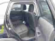 2021 Mitsubishi Outlander ES z VIN JA4APUAU7MU032574, wystawiony jako IAAI lot #42340678 z przebiegiem 81 863 mil mil oraz . Historia ofert i sprzedaży dostępna na DreamBid. Obrazek 8.