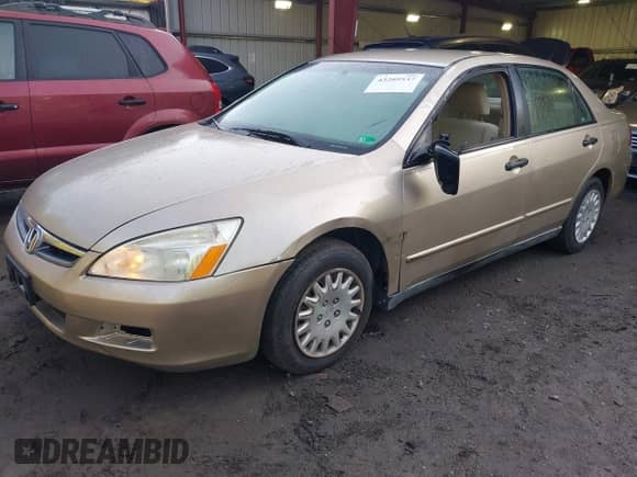 2007 Honda Accord VP с VIN 1HGCM56197A033969, выставлен на аукционе IAAI как лот 43209537 с пробегом 153 578 миль миль и . История ставок и продаж доступна на DreamBid. Изображение 6.