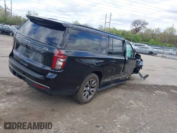 2022 Chevrolet Suburban Z71 с VIN 1GNSKDKD8NR313558, выставлен на аукционе IAAI как лот 42052723 с пробегом 191 092 миль миль и . История ставок и продаж доступна на DreamBid. Изображение 4.