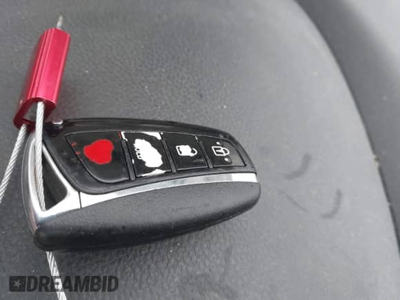 2013 Hyundai Santa Fe Sport with VIN 5XYZU3LA5DG014333, listed as a IAAI auction lot 42148224 with 64,664 mi miles and . Bid and sale history available at DreamBid. Image 11.