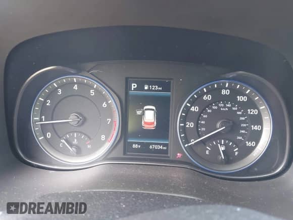 2019 Hyundai Kona Ultimate with VIN KM8K5CA51KU232863, listed as a IAAI auction lot 42965259 with 67,034 mi miles and . Bid and sale history available at DreamBid. Image 7.