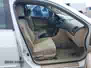 2004 Honda Accord EX с VIN 1HGCM56724A012025, выставлен на аукционе IAAI как лот 43291357 с пробегом 202 894 миль миль и . История ставок и продаж доступна на DreamBid. Изображение 5.