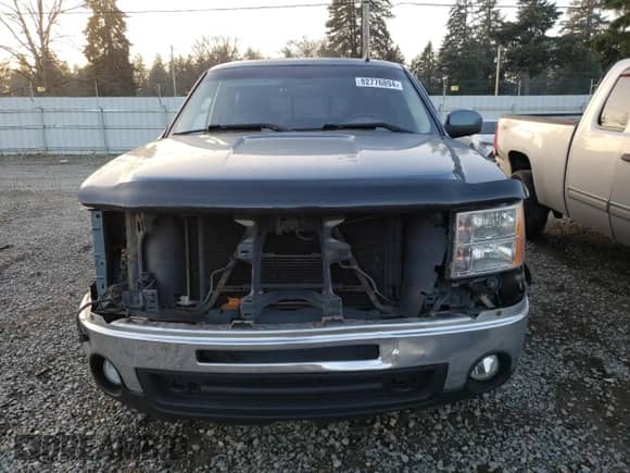 2010 GMC Sierra 1500 SLT z VIN 3GTRKWE23AG219711, wystawiony jako Copart lot #82776894 z przebiegiem 112 675 mil mil oraz Szkoda całkowita • Salvage title. Historia ofert i sprzedaży dostępna na DreamBid. Obrazek 5.