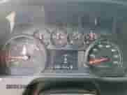 2024 Chevrolet Silverado 2500HD Work Truck z VIN 2GC4YLE76R1194603, wystawiony jako Copart lot #56756695 z przebiegiem 30 476 mil mil oraz Szkoda całkowita • Salvage title. Historia ofert i sprzedaży dostępna na DreamBid. Obrazek 9.