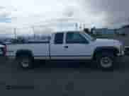 1998 Chevrolet Silverado 2500 с VIN 1GCGK29RXWE183330, выставлен на аукционе IAAI как лот 41938680 с пробегом 229 376 миль миль и . История ставок и продаж доступна на DreamBid. Изображение 13.