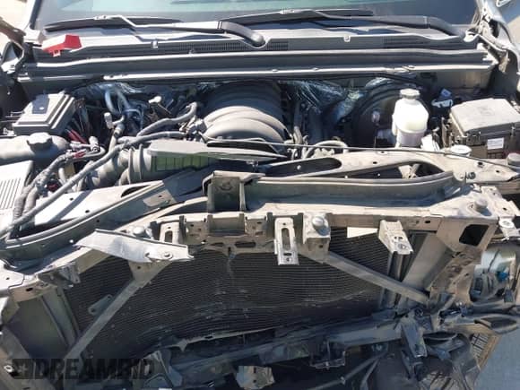 2018 Chevrolet Suburban LT с VIN 1GNSCHKCXJR303264, выставлен на аукционе IAAI как лот 42550668 с пробегом 67 073 миль миль и . История ставок и продаж доступна на DreamBid. Изображение 10.