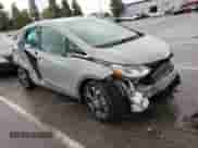 2020 Chevrolet Bolt EV Premier с VIN 1G1FZ6S01L4125708, выставлен на аукционе Copart как лот 45544553 с пробегом 26 066 миль миль и . История ставок и продаж доступна на DreamBid. Изображение 4.