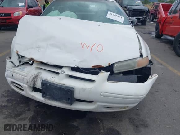 1999 Dodge Stratus with VIN 1B3EJ46X6XN517185, listed as a IAAI auction lot 42267082 with 161,884 mi miles and . Bid and sale history available at DreamBid. Image 6.