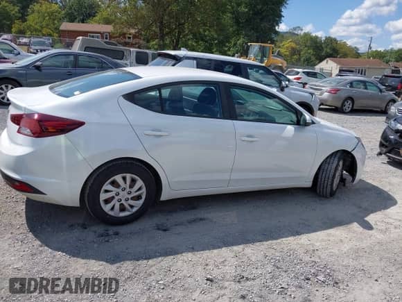 2019 Hyundai Elantra SE с VIN 5NPD74LF6KH429153, выставлен на аукционе IAAI как лот 43186839 с пробегом 112 300 миль миль и . История ставок и продаж доступна на DreamBid. Изображение 14.