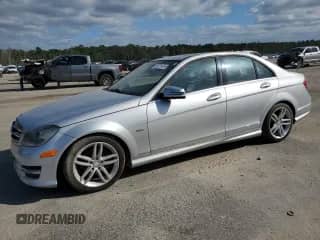 2012 Mercedes-Benz C 250 Sport с VIN WDDGF4HB5CR202901, выставлен на аукционе Copart как лот 85271975 с пробегом Не указан миль и Чистый • Clean title. История ставок и продаж доступна на DreamBid. Изображение 1.