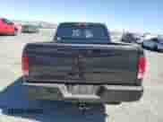 2017 Ram 1500 Express z VIN 1C6RR6FG6HS598784, wystawiony jako Copart lot #68023535 z przebiegiem 131 353 mil mil oraz Szkoda całkowita • Salvage title. Historia ofert i sprzedaży dostępna na DreamBid. Obrazek 6.