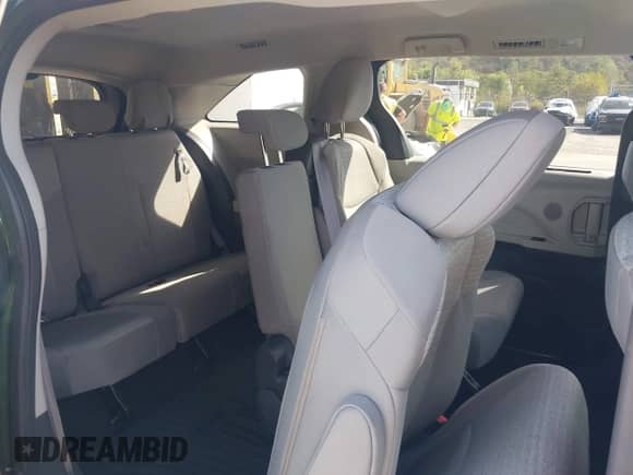 2021 Toyota Sienna LE with VIN 5TDKSKFCXMS023790, listed as a IAAI auction lot 43308235 with 49,430 mi miles and . Bid and sale history available at DreamBid. Image 8.