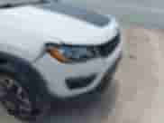 2021 Jeep Compass Trailhawk z VIN 3C4NJDDB3MT520448, wystawiony jako IAAI lot #42675404 z przebiegiem 84 376 mil mil oraz . Historia ofert i sprzedaży dostępna na DreamBid. Obrazek 6.