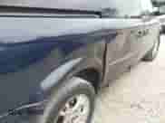 2003 Dodge Caravan SE z VIN 1D4GP25R13B244927, wystawiony jako IAAI lot #43105613 z przebiegiem 167 062 mil mil oraz . Historia ofert i sprzedaży dostępna na DreamBid. Obrazek 18.